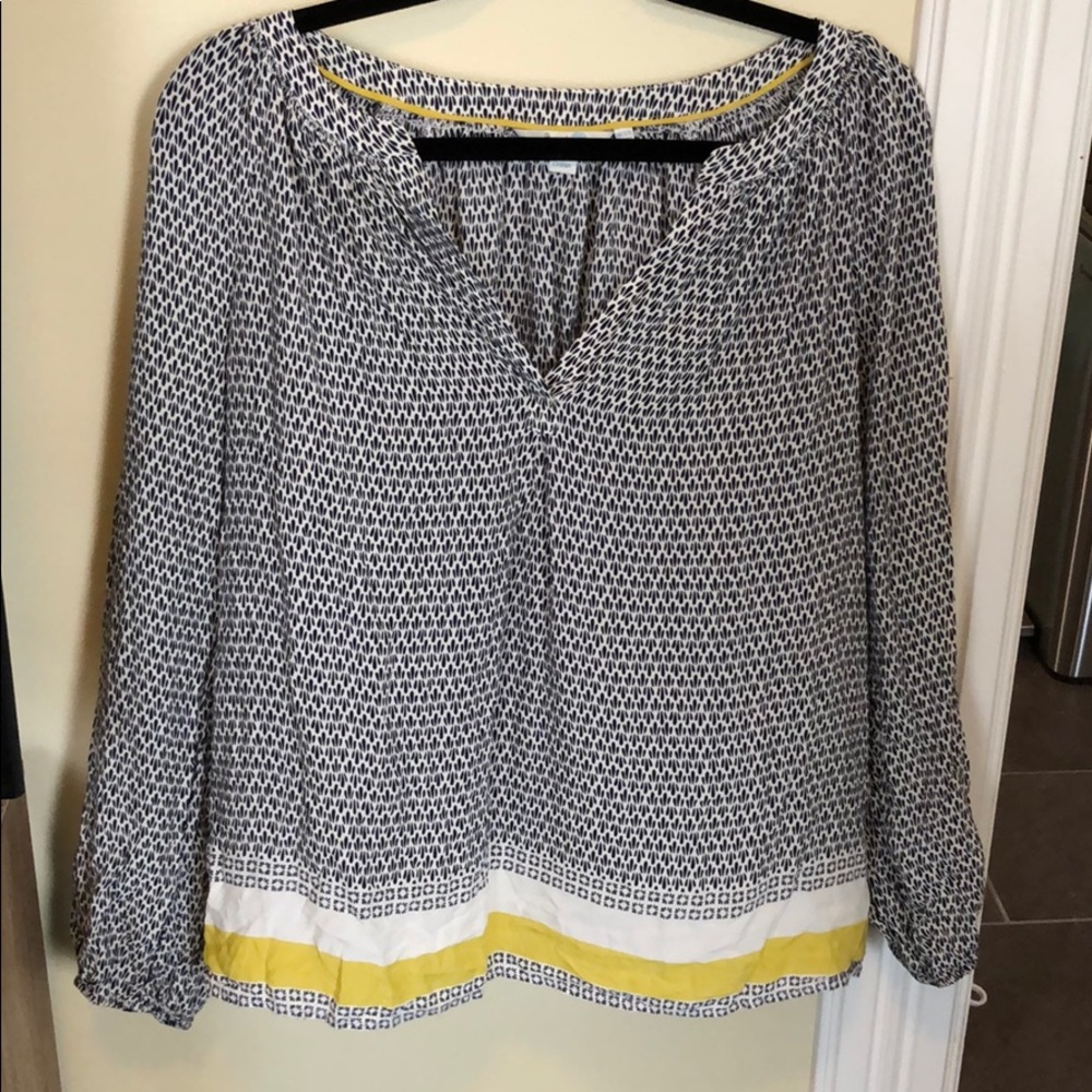 Blouse with geometric detail